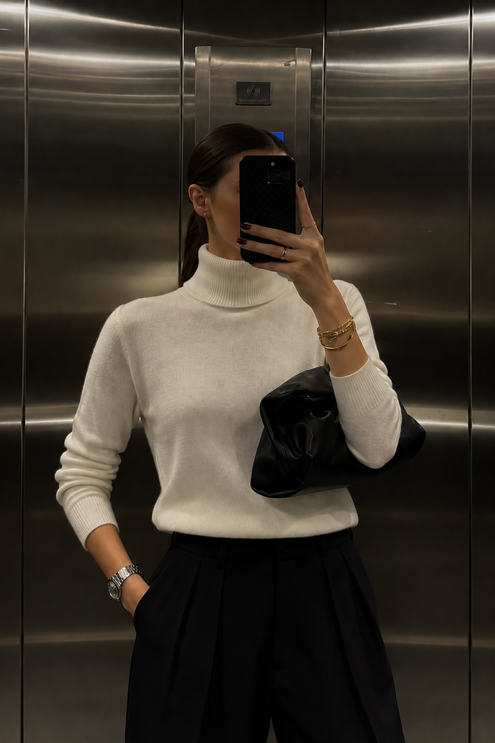 Cashmere Turtleneck Knit White